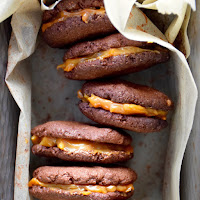  Bolachas de chocolate com doce de leite