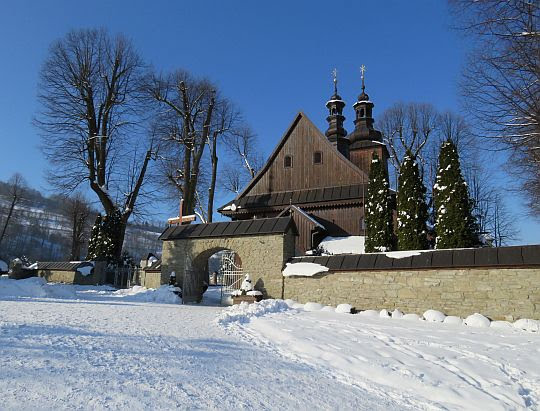 Kościół pw. Znalezienia Krzyża Świętego w Ochotnicy Dolnej.