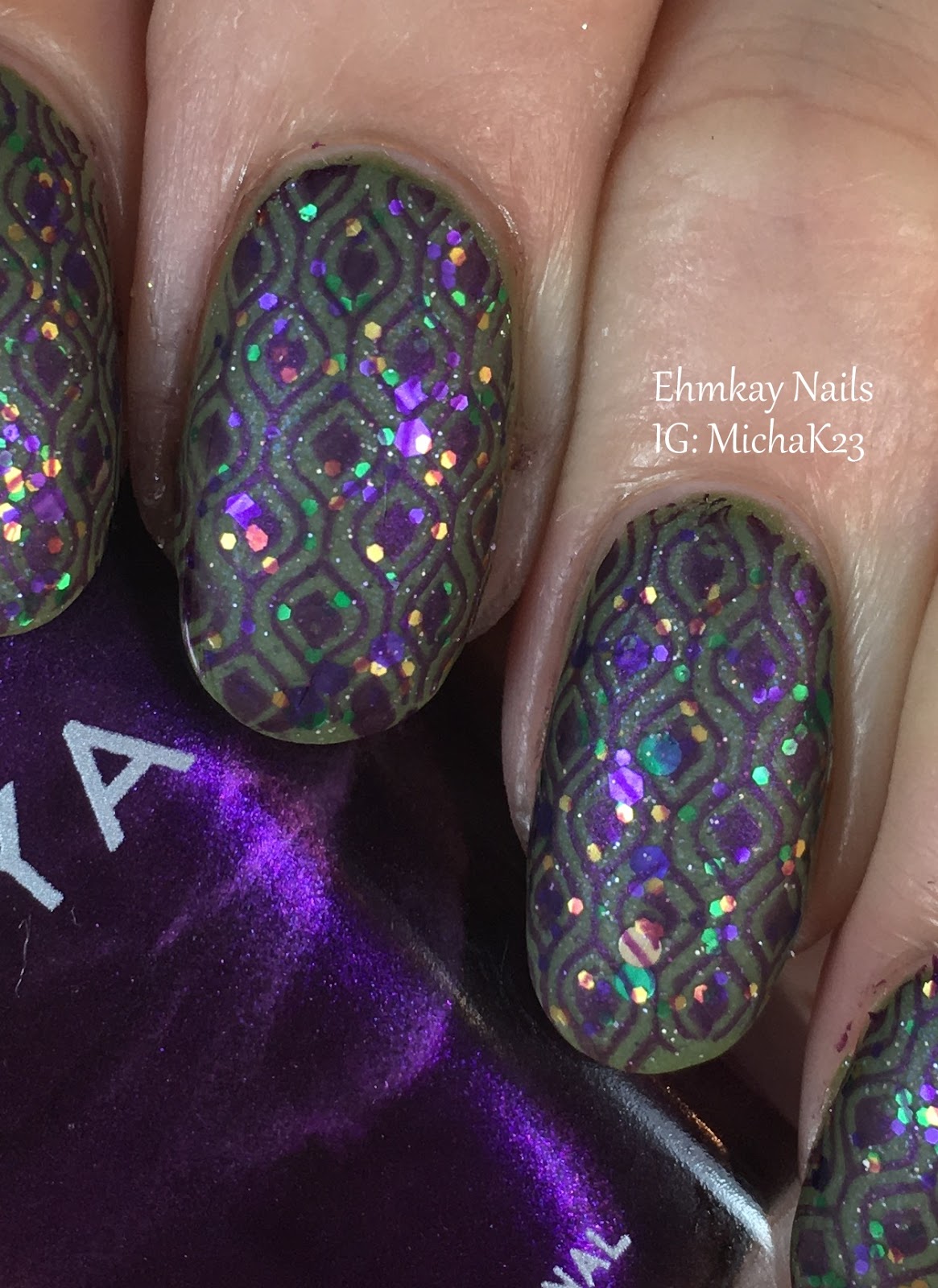 nail designs for mardi gras