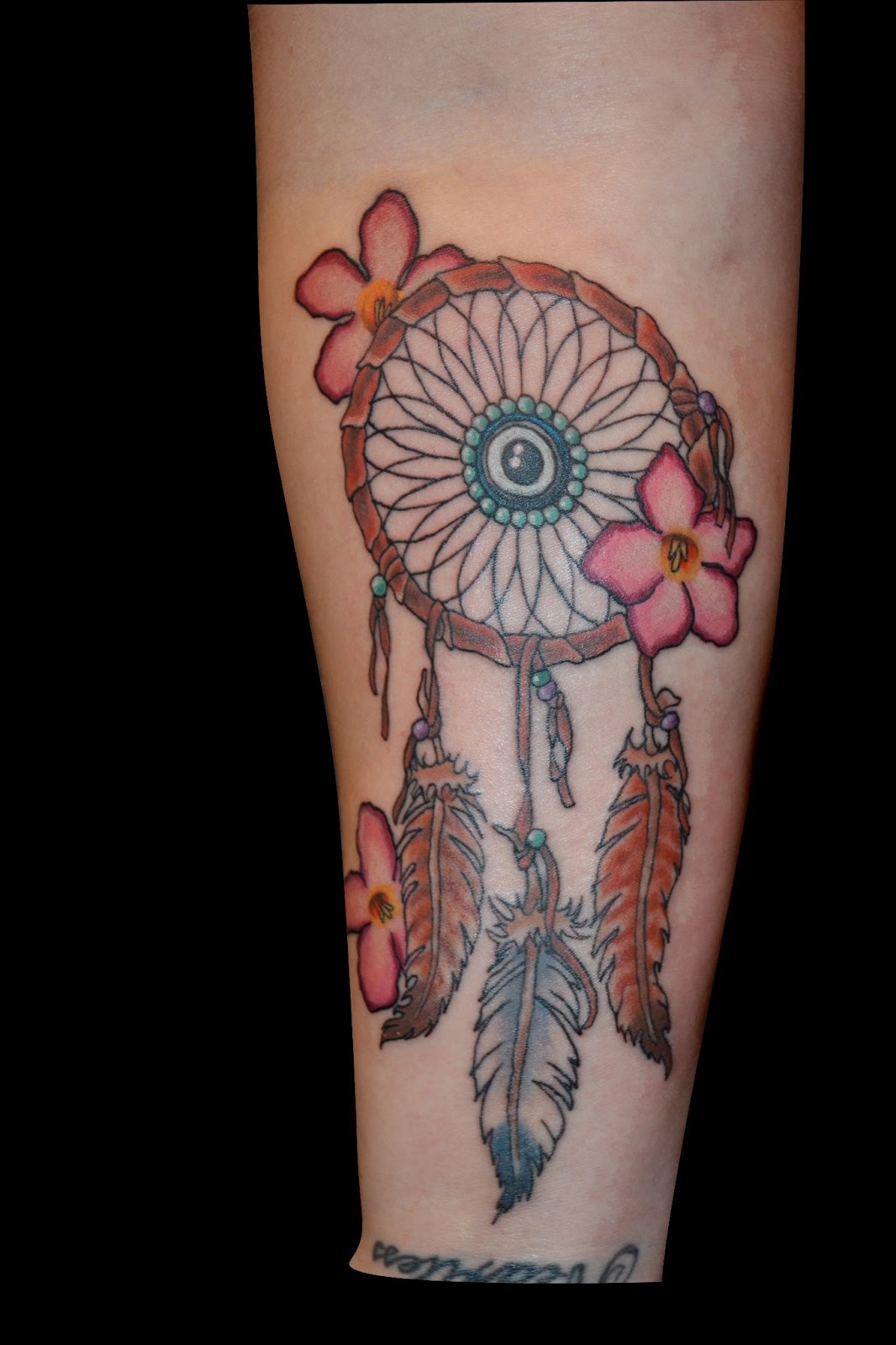 Lets Get Inked Girls Dreamcatcher Legs Tattoos
