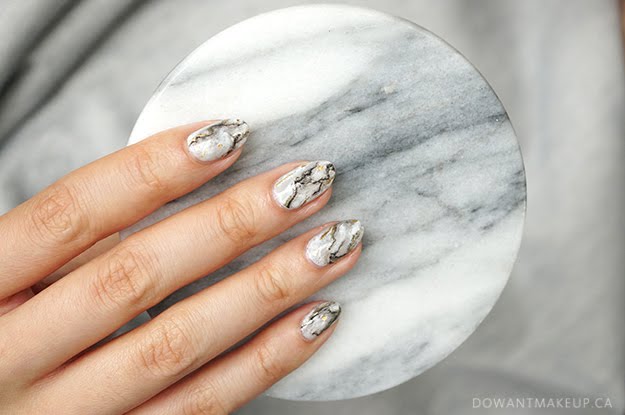 Grey marble nail art