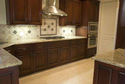 COCINA ESTILO TOSCANO ISLA DE GRANITO - COCINAS Y BAÑOS: REPOSTEROS