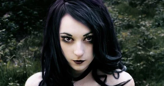 feminizaçao forçada contra homens maus com as mulheres