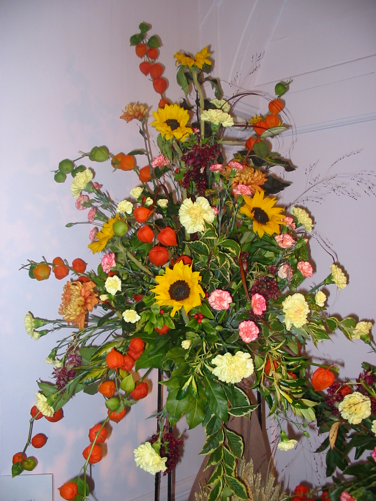 Vicki's Floral Art and Design Work: Harvest festival September 25th