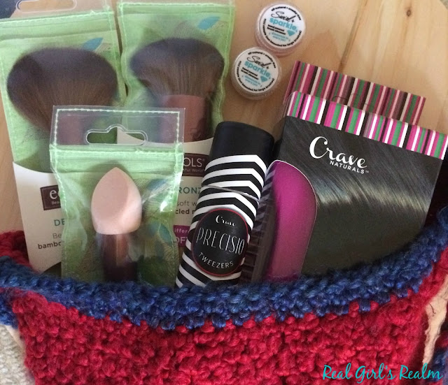 Need stocking stuffer ideas?  Here are my favorite beauty tools!