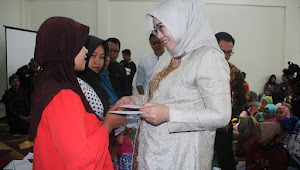 Bupati Purwakarta Hamil 9 Bulan Tidak Jadi Halangan