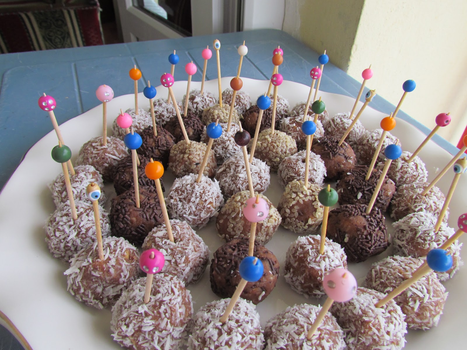 nesquikli toplar tarifleri