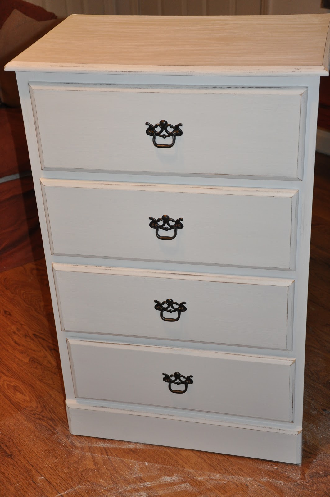 DIY Manuel... Making Much Out of Little...: {How To Antique A Dresser}