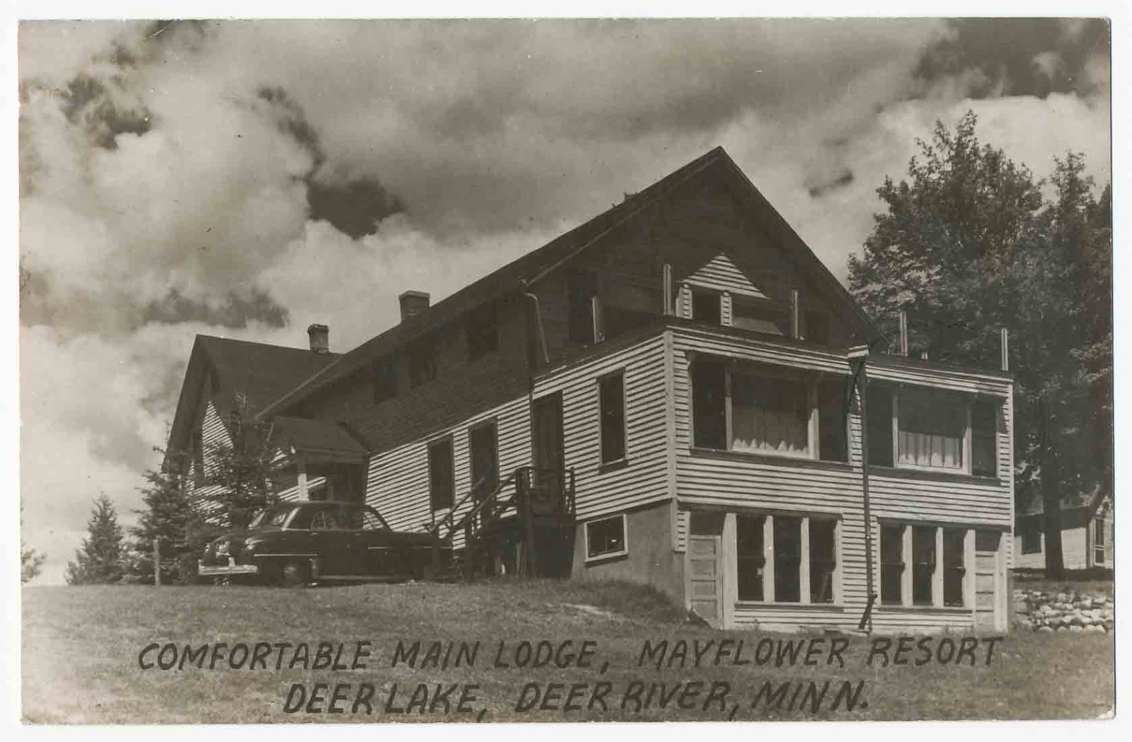 Roadside America Great Old Cars Mayflower Resort, Deer Lake, Deer