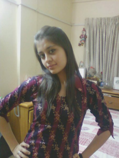 Hot Cute And Beautiful Girls Paki Hot Girl Lahore