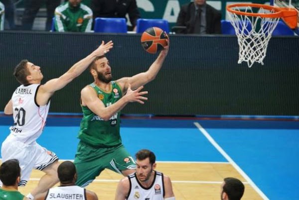 Η μαγική εμφάνιση του Παππά! (vid)