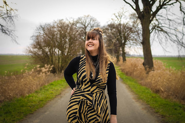 how to style the Topshop Zebra Pinafore