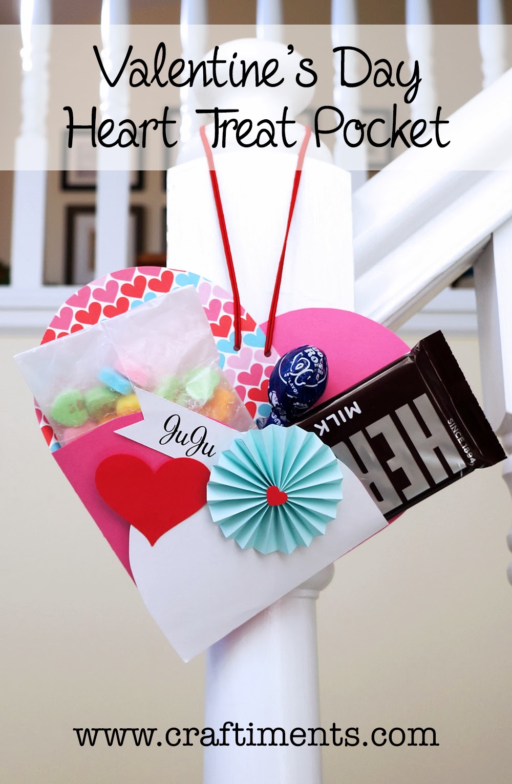 52 Mantels: 22 Sweet Valentine's Day Ideas!