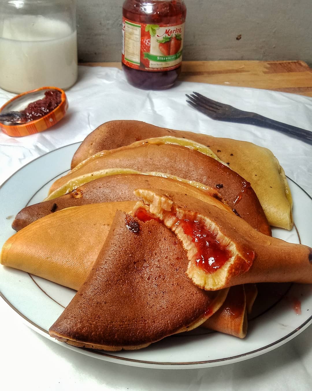 RESEP PANCAKE LIPAT. Gampang, Praktis dan Bikin kenyang! Resep Spesial