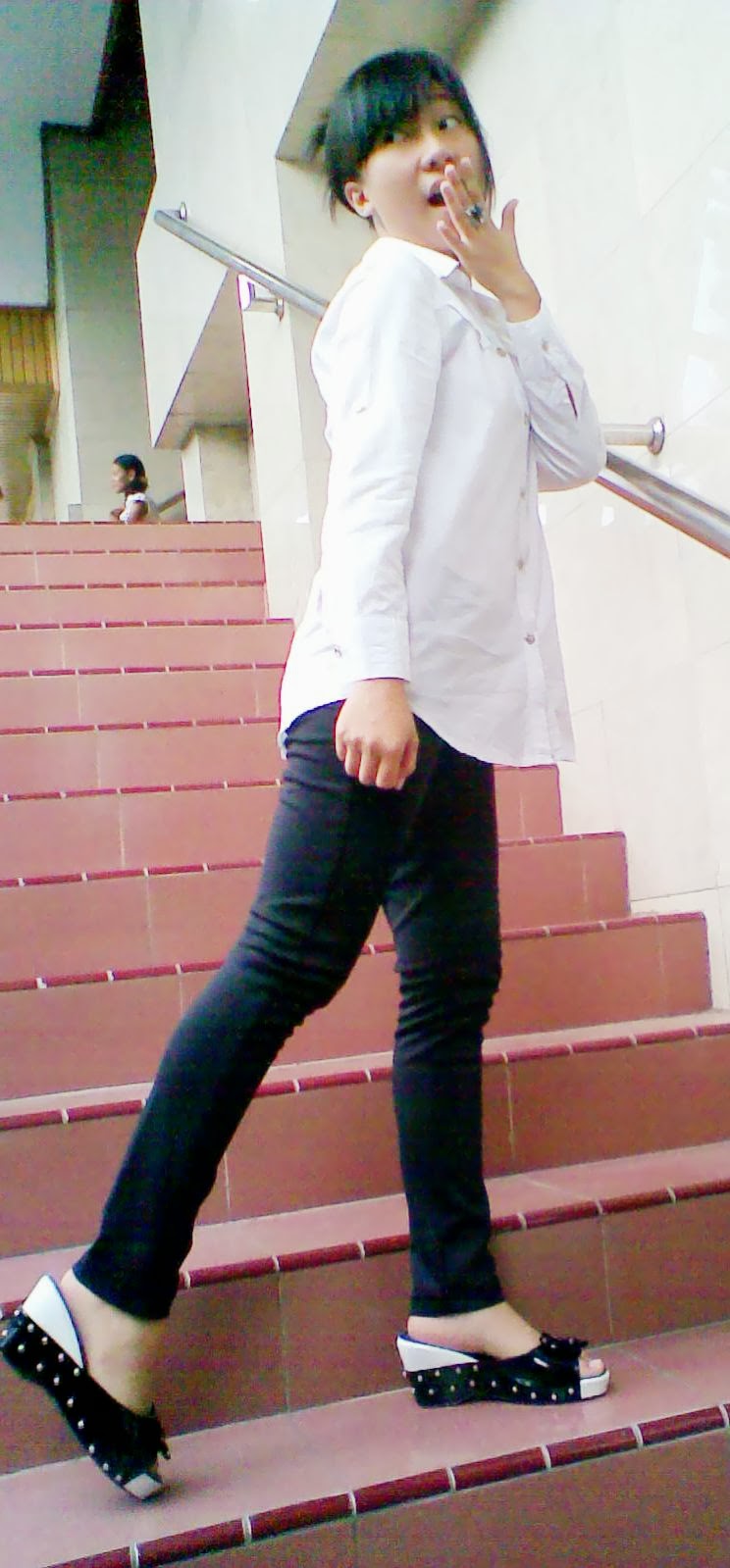 Vheron Lee: Tips Berpakaian Ke Kampus