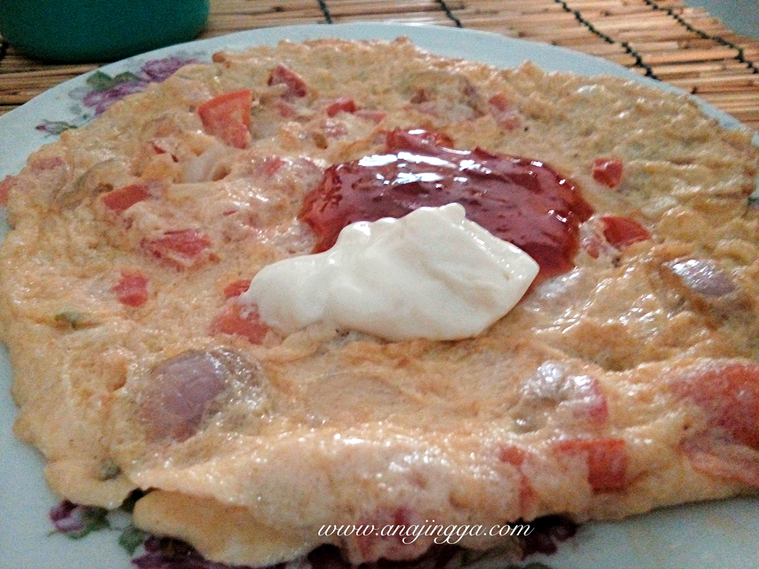 Sarapan Pagi Dengan Omelette Mudah Anajingga