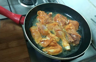 spicy chicken curry ayeshas kitchen