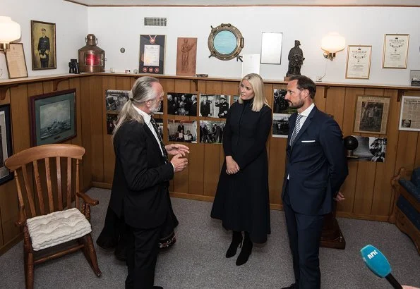 Crown Prince Haakon and Crown Princess Mette-Marit visited Risør in connection with celebrations of 50th anniversary of Konvoibyen. Prada