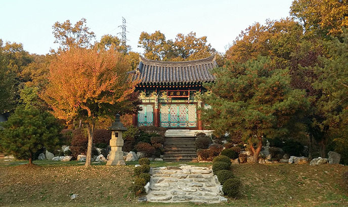 чистый воздух, природа, осень, Буддийский храм в Корее. Искусство быть собой. ХРАМ, корея, сеул, инчон, стресс, современный мир, положительные эмоции, монах
