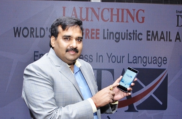 Mr Ajay Data demostrating use of Datamail services Mr Ajay Data demostrating use of Datamail services