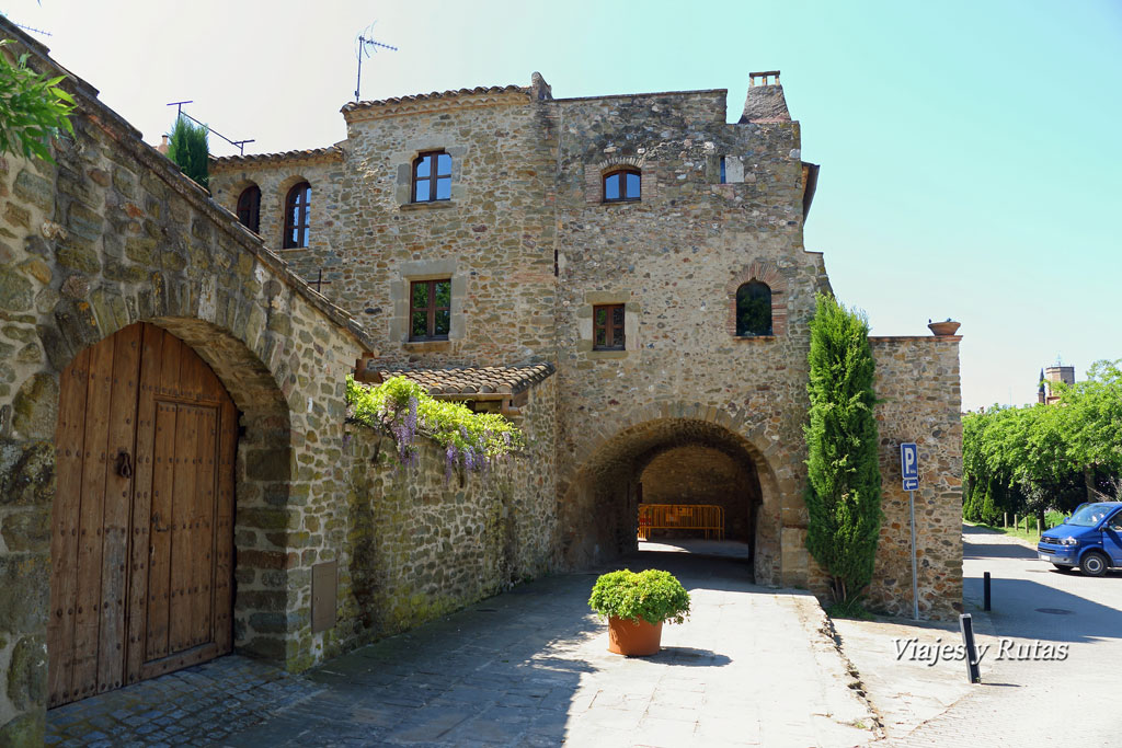 Calle de los Arcos de Monells, Girona