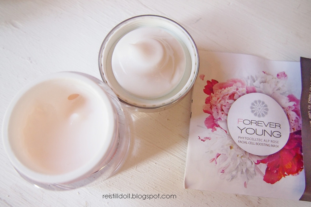 Download Forever Young Facial Boosting Mask New Packaging Review Kemasan Baru Vina Jihan Fahera PSD Mockup Templates