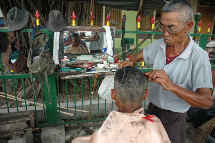 Hikmah Larangan Mencukur Rambut Pada Hari Jum At Sebelum Shalat