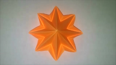 Anikó Dóbiász: Ideas for round origami paper 1.