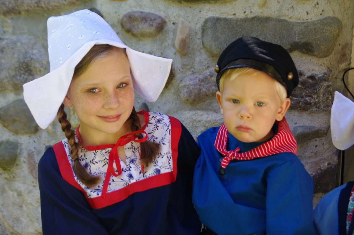 Bells and Whistles: Cute Little Dutch Children