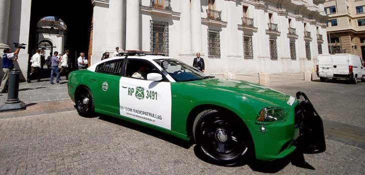 TE ESCRACHO YA IGUALITO QUE ACÁ EN CHILE, LOS CARABINEROS TIENEN jpg (730x350)