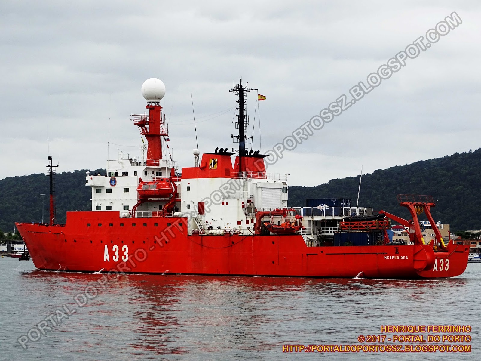 SPS RV Hesperides (A 33) Portal do Porto