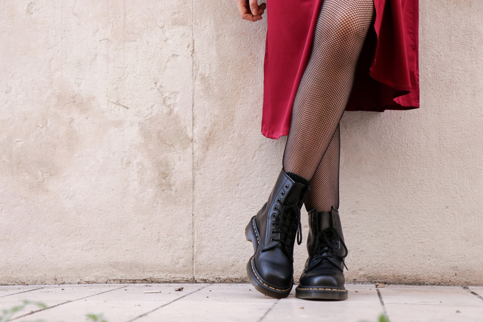 outfit vestito e dr martens