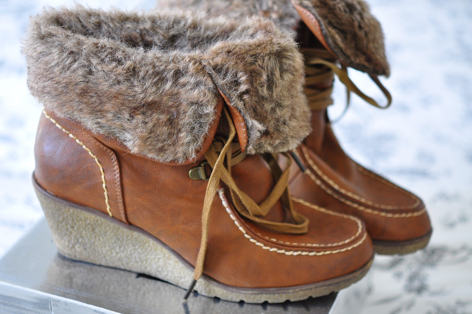Bottines à Talons Avec Fourrure Taille 38 - Occasion Très Bon état