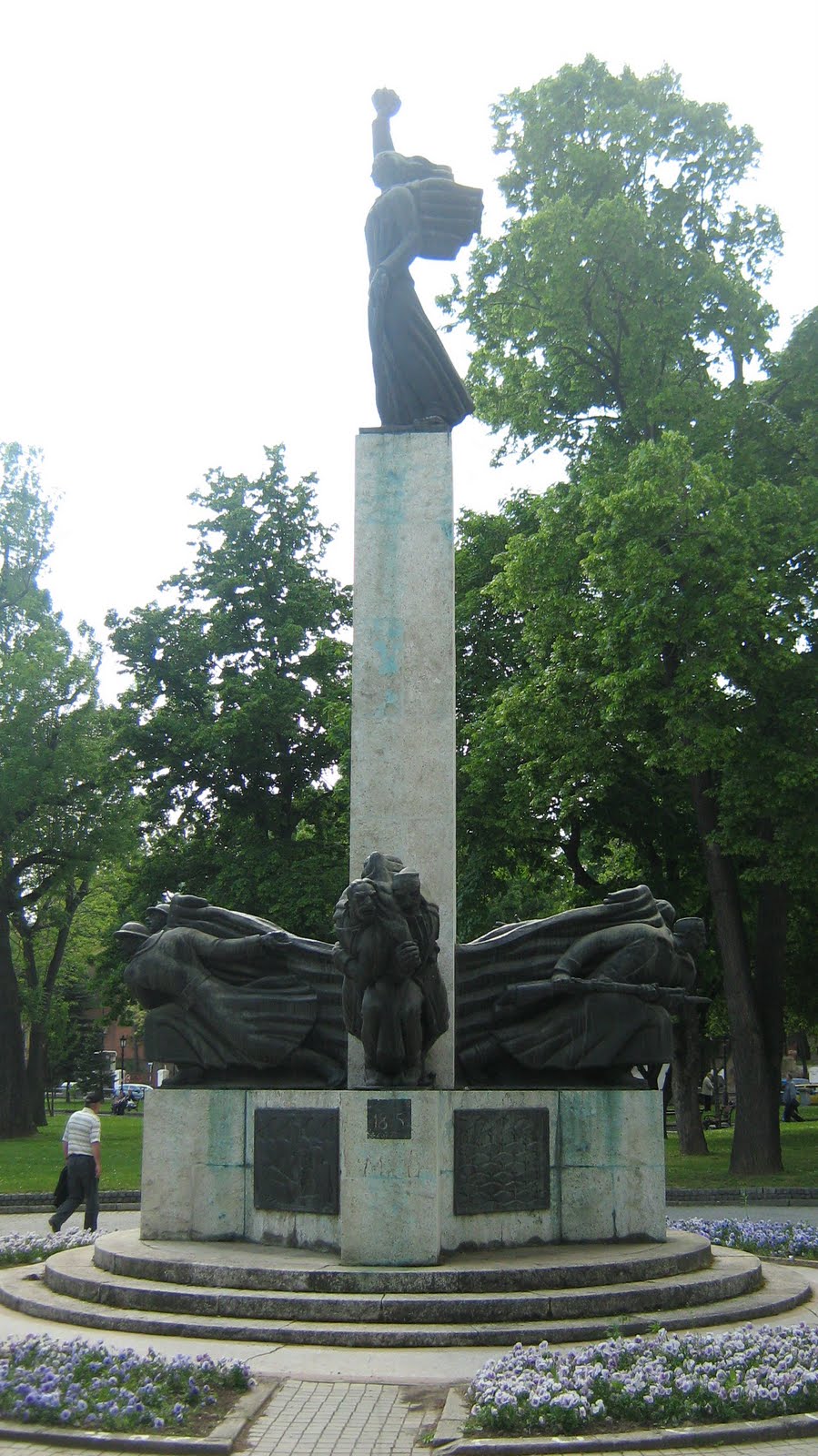 The Art History Journal Kragujevac Monument