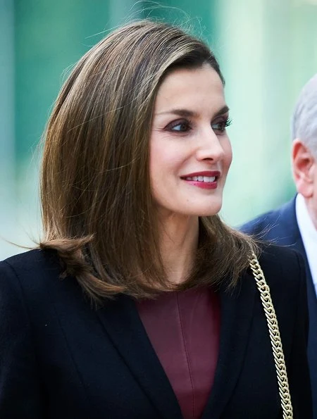 Queen Letizia wore Hugo Boss Jesila Fashion show blazer, Boss Leather Sheath Dress, Lodi Sara Rodas Shoes