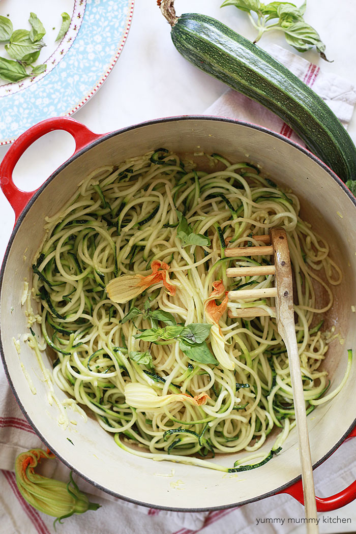 Zoodles (Zucchini Noodles) with White Beans and Tomatoes ...