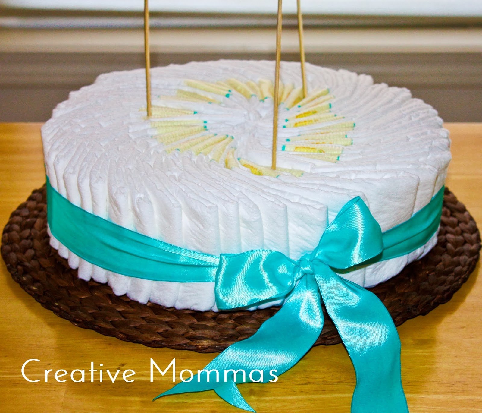 Creative Mommas Diaper Cake Tutorial Creative Mommas Diaper Cake Tutorial