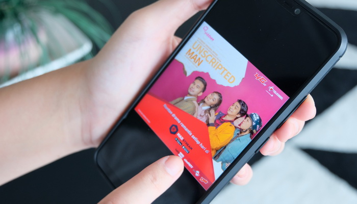 Serial Komedi Romantis dalam Kolaborasi MAXstream dan Viddsee