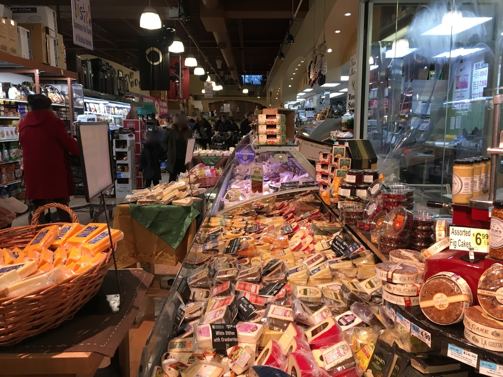 Nicholas Markets Foodtown North Haledon, NJ