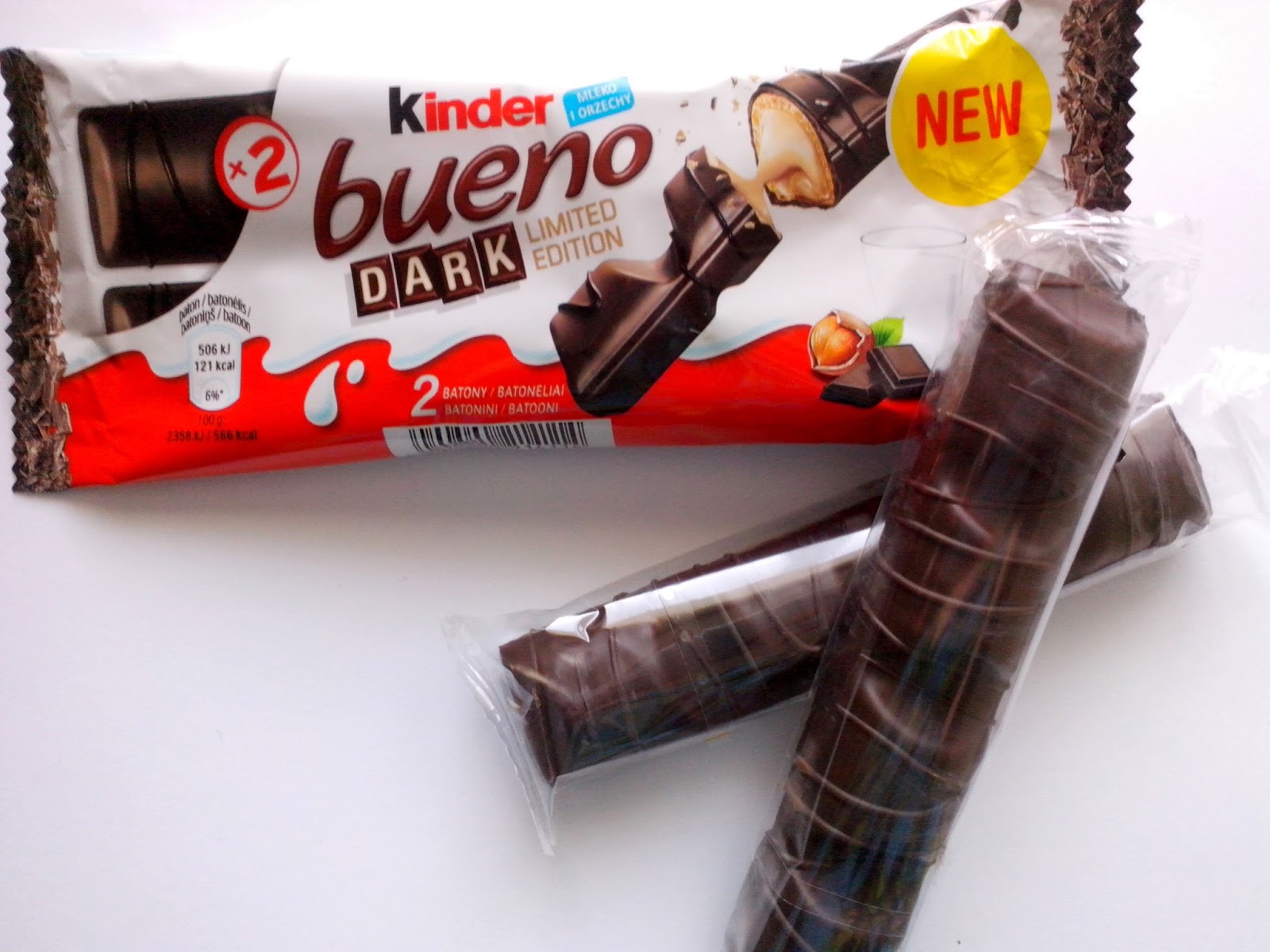 Słodkie Abstrakcje Ferrero, Kinder Bueno Dark (limited edition)