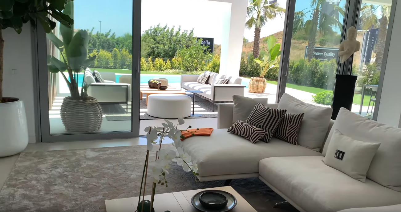 25 Photos vs. Brand New Modern Luxury Villa in Marbella, Spain | Villa Tour | What does €1.5m gets you in Marbella - Luxury Home & Interior Design Tour 25 Photos vs. Brand New Modern Luxury Villa in Marbella, Spain | Villa Tour | What does €1.5m gets you in Marbella - Luxury Home & Interior Design Tour