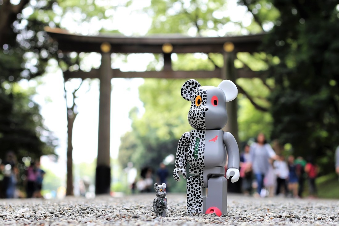 atmos x staple bearbrick