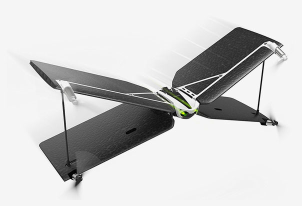 X-Wing Parrot Drone Increase piloting range with the included Parrot Flypad