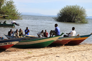 Visita pueblo pescadores/ desplazamiento a Serengueti - Mi Gran Safari 2013 (3)