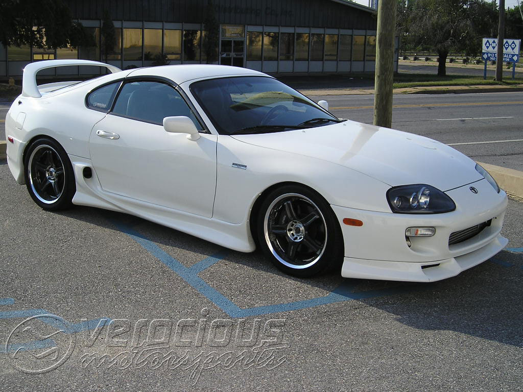 toyota-supra-foto-835268.jpg