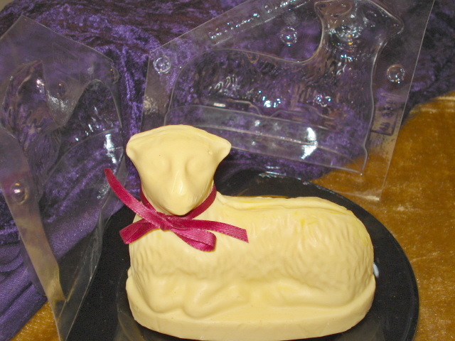 Polish Art Center - Easter Lamb Butter/Chocolate Mold Kit
