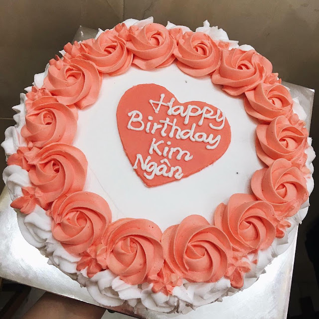 Hình ảnh bánh kem dễ thương màu hồng thật đáng yêu