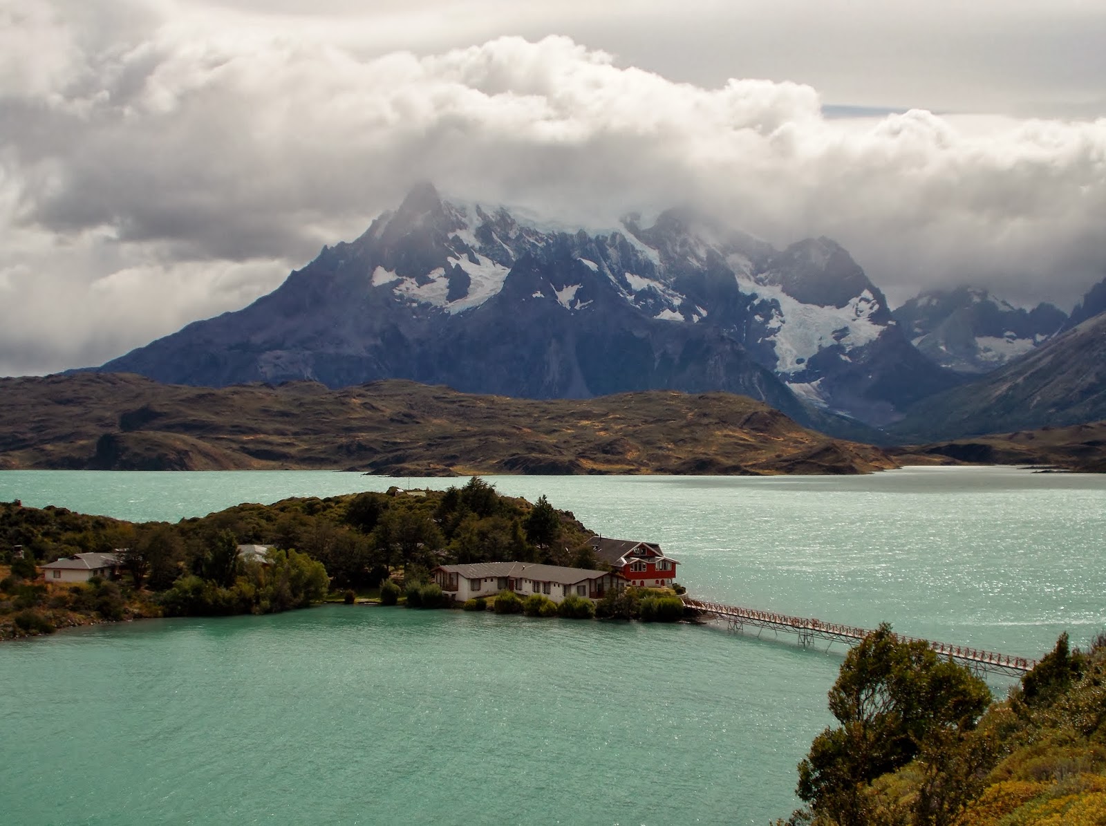 Озеро лагуна адыгея
