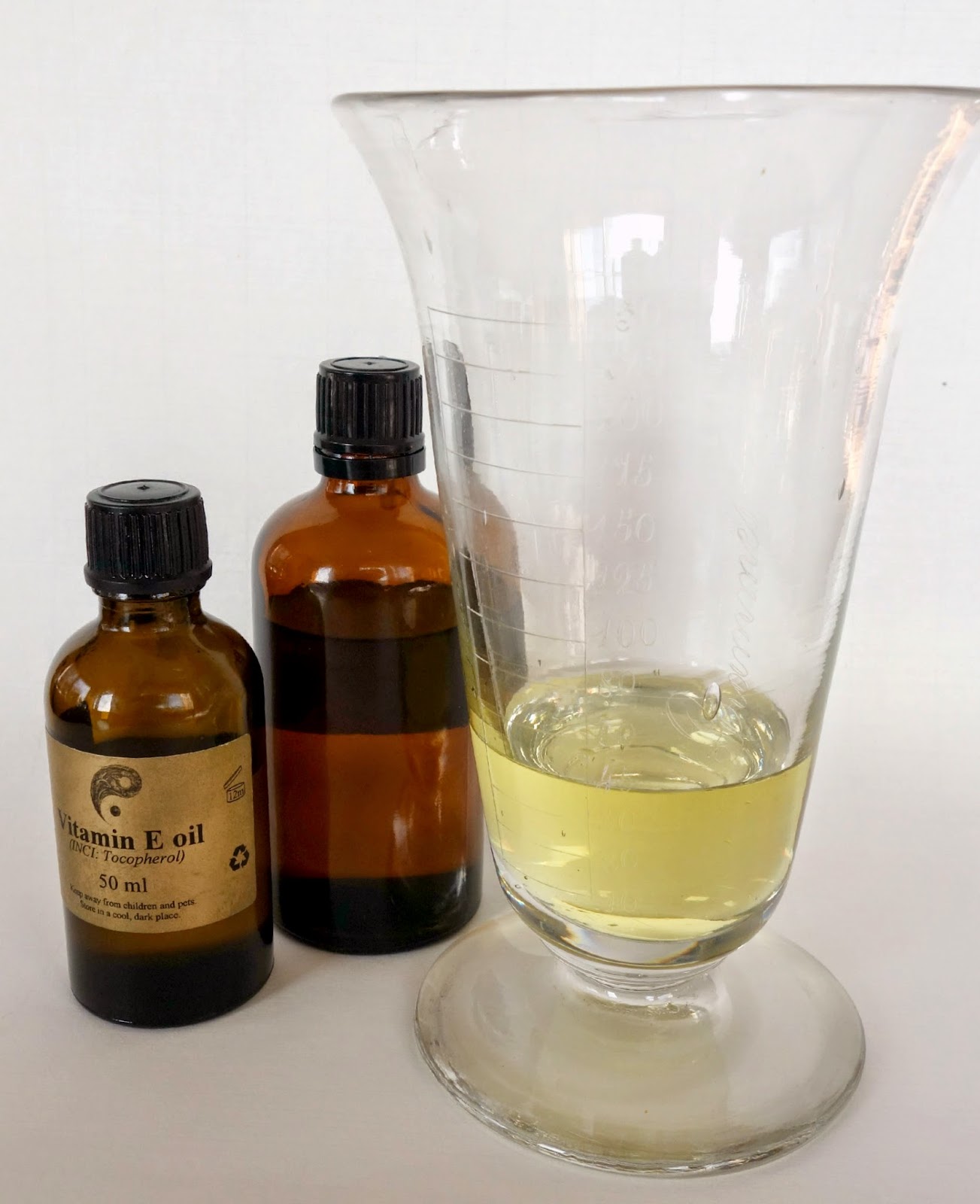 carrier oils, rose hip oil, vitamin e oil, essential oils, body care