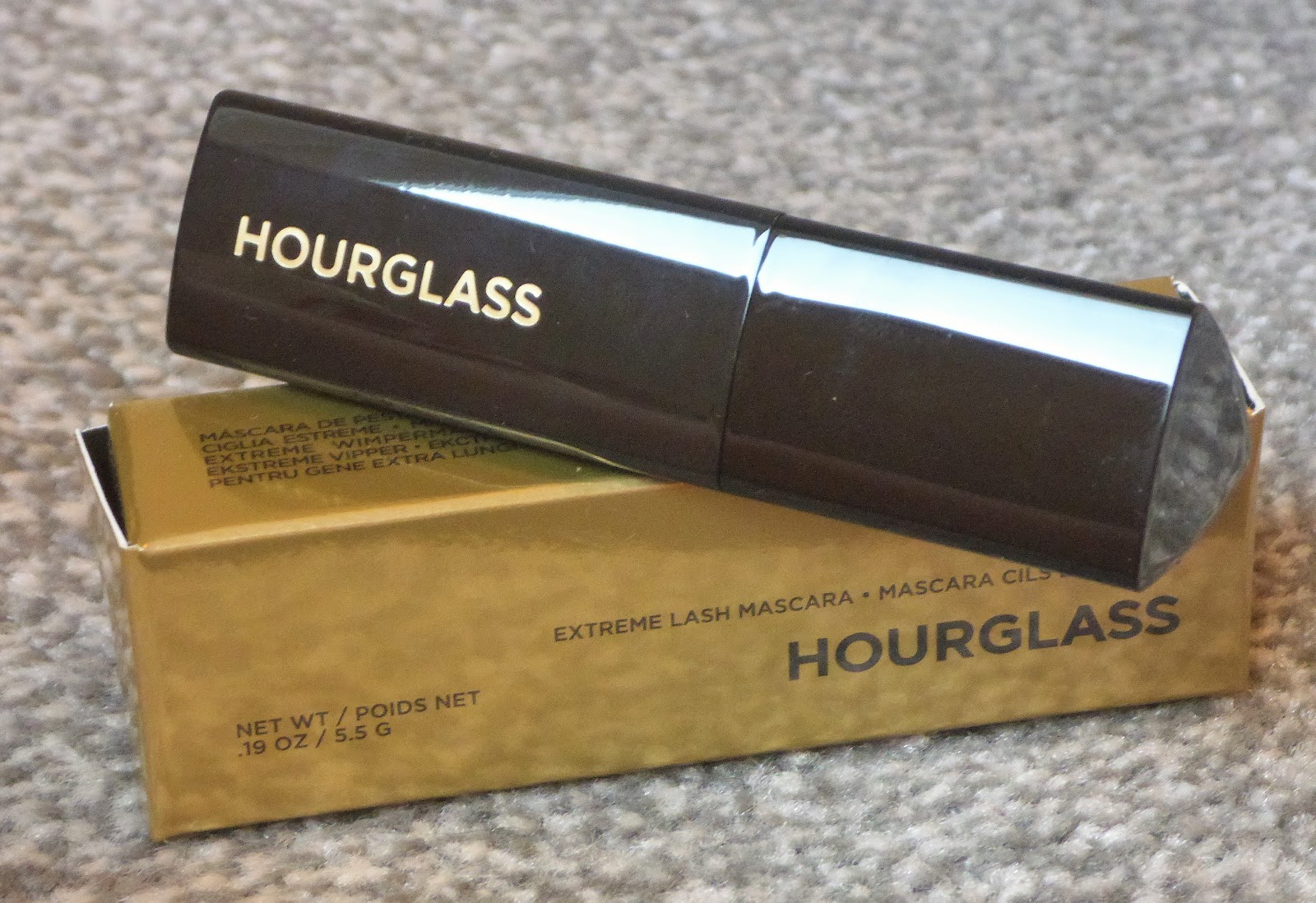Hourglass Caution Extreme Lash Mascara Review